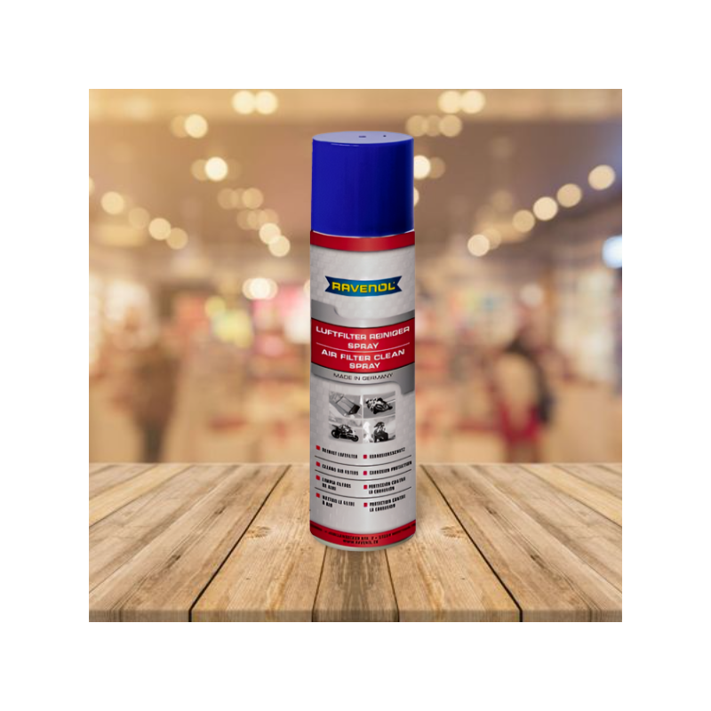 um limpador em spray para filtros de ar. um limpador em spray para filtros de ar.